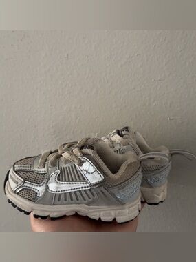 Nike Kids Cream/White Athletic Sneakers